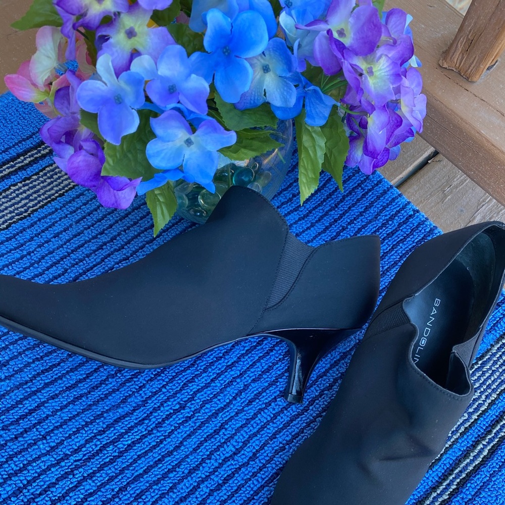 Bandolio Black ankle boots